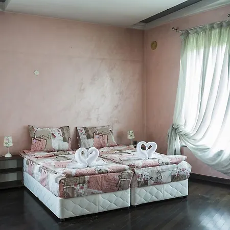 Apartment Luxury Penthouse Three Level